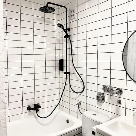 Top-Apartment Mit Parkplatz Und Balkon Reutlingen Esterno foto