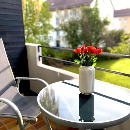 Top-Apartment Mit Parkplatz Und Balkon Reutlingen Esterno foto